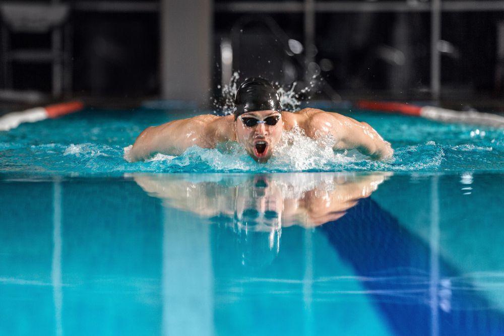 Wat zijn de voordelen van zwemmen voor fitness?